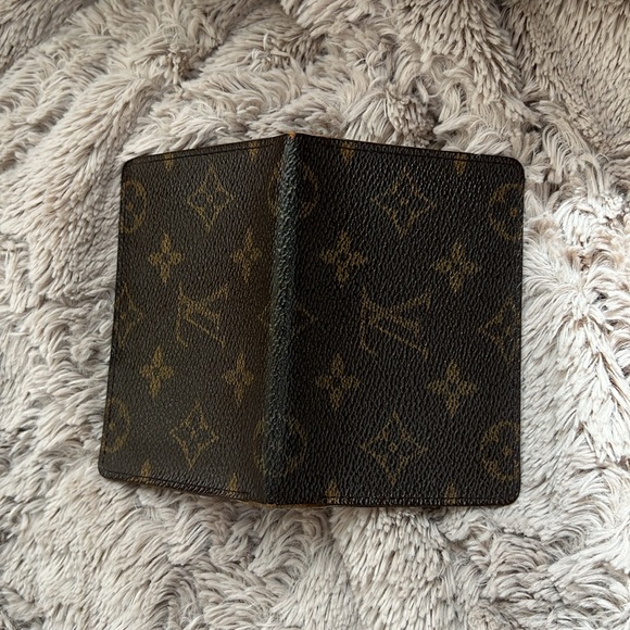 LOUIS VUITTON ID / Card holder - Picture 5 of 11
